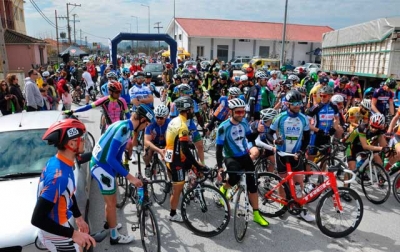 Με επιτυχία πραγματοποιήθηκε ο «Ποδηλατικός Γύρος Λάρισας»